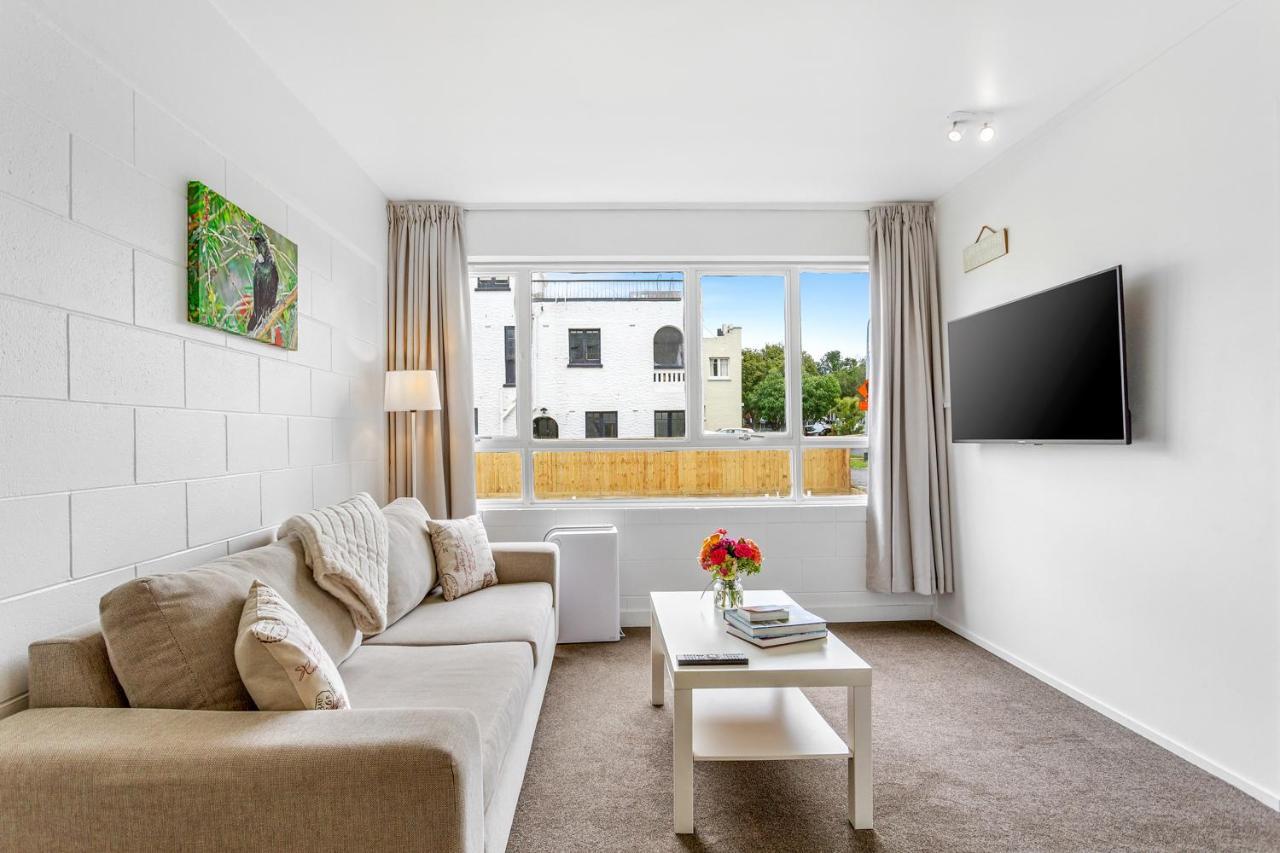 One Bedroom Apartment, Heart Of Newmarket Auckland Esterno foto
